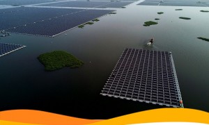 Плавучая солнечная станция установлена в аэропорту Индии