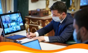 Закон о «зеленой» энергетике подписан Зеленским