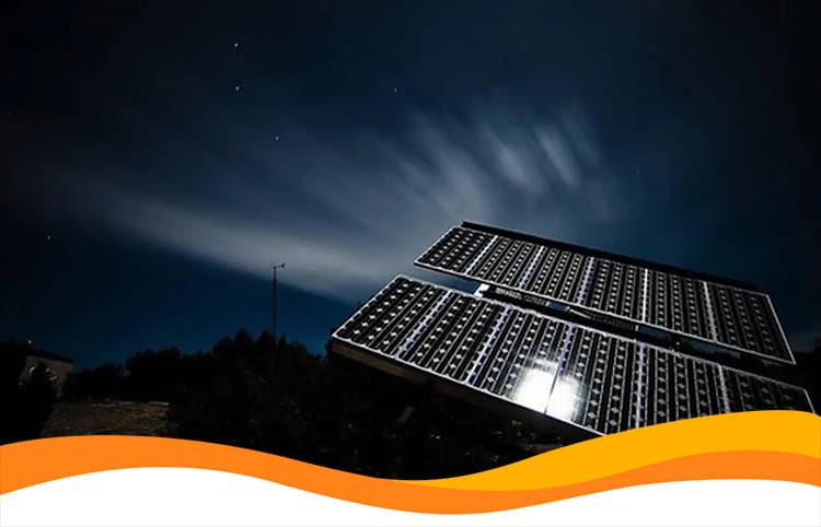 Сонячні електростанції працюватимуть навіть вночі завдяки космічним дзеркалам