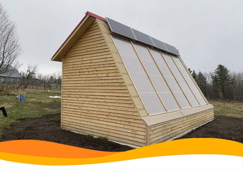 Вирощувати врожай на протязі цілого року дозволять теплиці з сонячними панелями