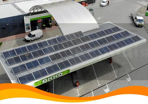 Сеть ОККО вложило в установку солнечных панелей на своих автозаправках около четверти миллиарда гривен