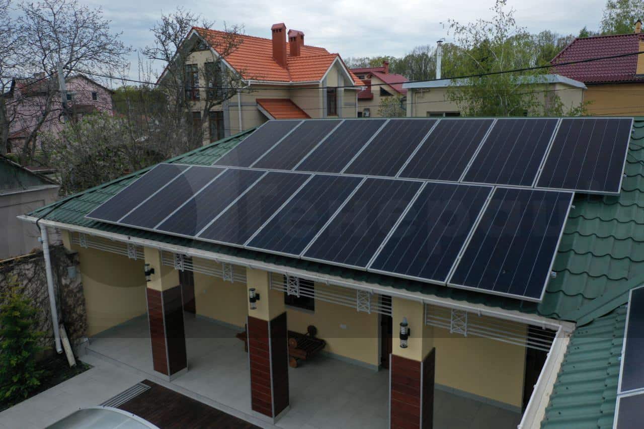 Солнечные батареи на балконе