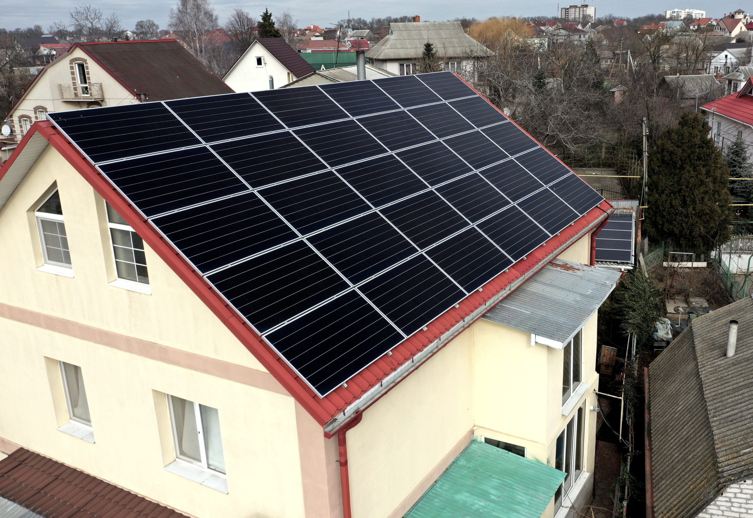 Вимкнення електроенергії: як допоможуть сонячні панелі?