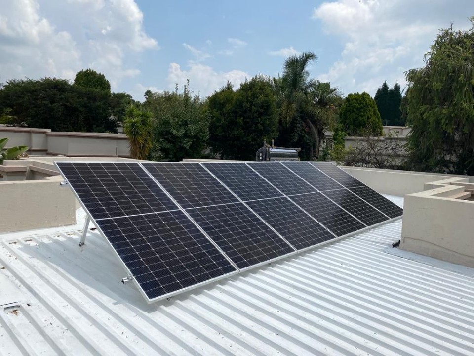 угол наклона солнечных панелей