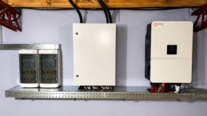 Deye SUN-80K-SG02HP3-EU-EM6, гібридний